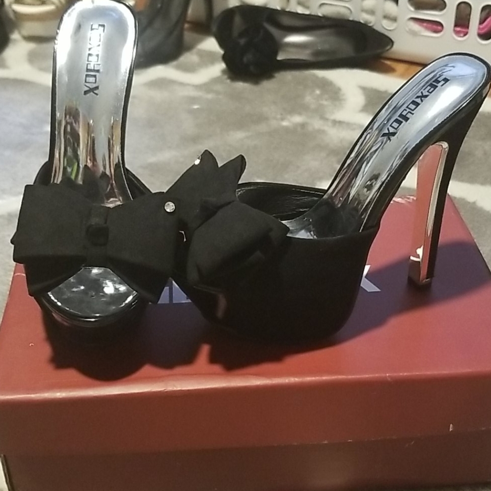 NIB platform heels